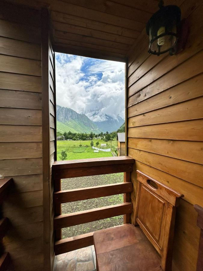 Residence Quku Valbones エクステリア 写真